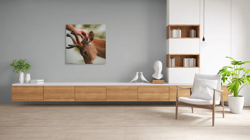 Tablou Canvas, "Mângâierea blândă a cerbului tânăr", Natură, Căprioară, Antlers, Mângâiere, Serenitate, Peisaj, Seninătate, 100 x 100 cm – poza 8
