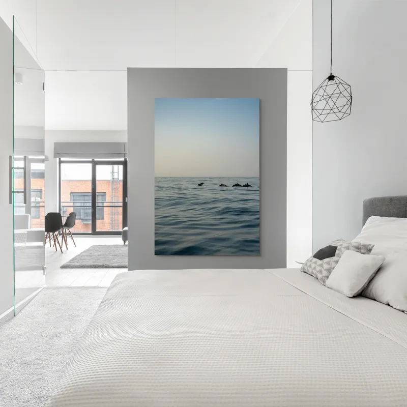 Tablou Canvas, "Delfini în dansul dimineții marine", Ocean, Delfini, Valuri, Orizont, Cer, Apus, 100 x 150 cm – poza 5