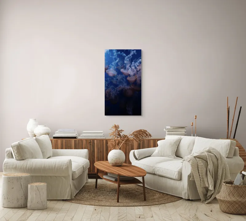 Tablou Canvas, "Dansul grațios al meduzelor colorate", Eteric, Grațios, Albastru, Misterios, Acvatic, Delicat, Fluid, Lumină, Vibrant, Calm, 50 x 90 cm – poza 7