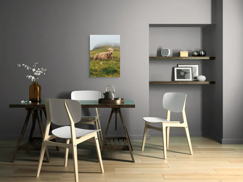 Tablou Canvas, "Vițel odihnindu-se pe câmp verde", Vacă, Câmpie, Ceață, Deal, Iarbă, Liniște, Natură, 50 x 70 cm – poza 5
