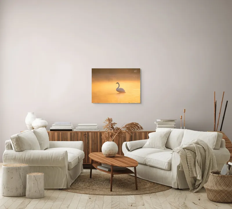 Tablou Canvas, "Lebăda în lumina dimineții aurii", Grație, Serenitate, Lumină, Reflecție, Răsărit, Apă, Siluetă, Ceață., 70 x 50 cm – poza 6