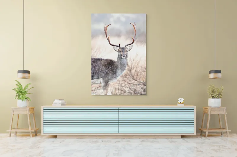 Tablou Canvas, "Cerbul solitar în lumina dimineții", Cerb, Majestic, Antlers, Natură, Frumusețe, Sălbatic, Peisaj, Eleganță, 100 x 150 cm – poza 4