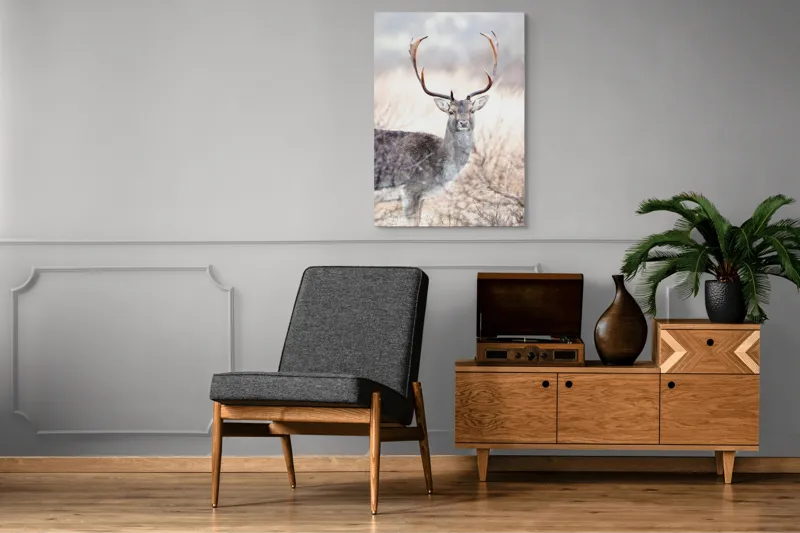 Tablou Canvas, "Cerbul solitar în lumina dimineții", Cerb, Majestic, Antlers, Natură, Frumusețe, Sălbatic, Peisaj, Eleganță, 70 x 100 cm – poza 6