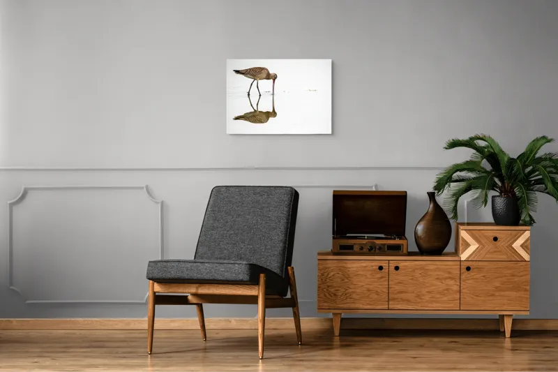 Tablou Canvas, "Păsăre căutând hrană în apă liniștită", Pasăre, Reflexie, Apă, Bej, Penaj, Cioc Lung, Alimentație, Liniște, 70 x 50 cm – poza 4
