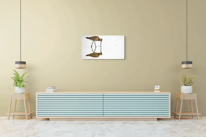 Tablou Canvas, "Păsăre căutând hrană în apă liniștită", Pasăre, Reflexie, Apă, Bej, Penaj, Cioc Lung, Alimentație, Liniște, 90 x 50 cm – poza 5