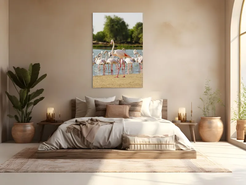 Tablou Canvas, "Grația flamingo la apus de soare", Flamingo, Lac, Nisip, Verdeturi, Cer, Pene, Picioare, Grup, Apa, Peisaj, 100 x 150 cm – poza 3
