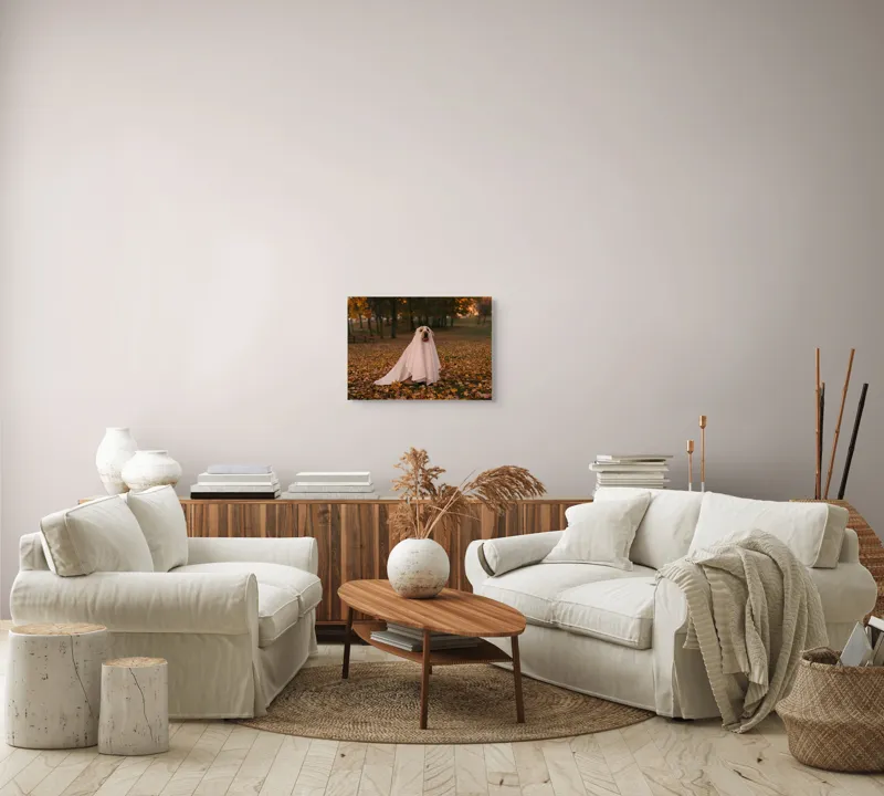 Tablou Canvas, "Câinele fantomă în pădurea de toamnă", Câine, Fantomă, Frunze, Toamnă, Parc, Distracție, Costum, 54 x 39 cm – poza 5