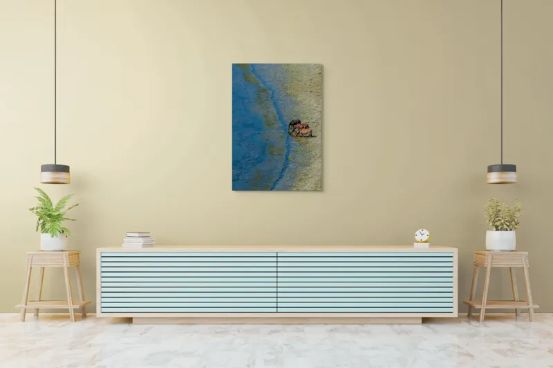 Tablou Canvas, "Trei cai lângă apă liniștită", Ape, Cai, Iarbă, Mal, Natură, Liniște, Reflecție., 70 x 100 cm – poza 5