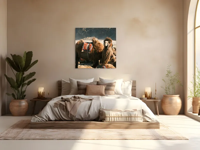 Tablou Canvas, "Cămila cu șaua brodată colorată", Cămile, Peisaj, Păturici, Munte, Cer, Nisip, Blană, Grup, Călători, Odihnă, 100 x 100 cm – poza 4