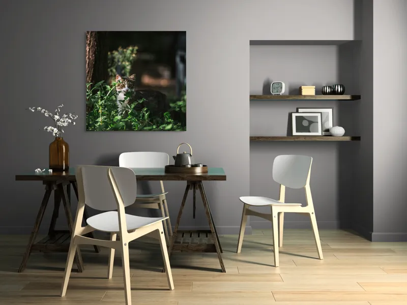 Tablou Canvas, "Motan ascuns între frunze verzi", Pisică, Gălbui, Vegetație, Umbre, Tufișuri, Curiozitate, Noapte, Mister., 100 x 100 cm – poza 6