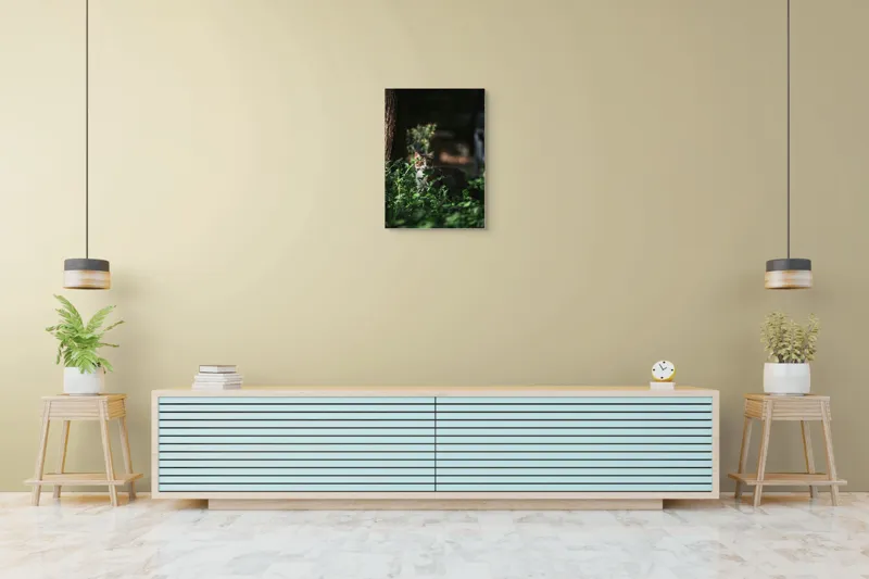 Tablou Canvas, "Motan ascuns între frunze verzi", Pisică, Gălbui, Vegetație, Umbre, Tufișuri, Curiozitate, Noapte, Mister., 50 x 70 cm – poza 6