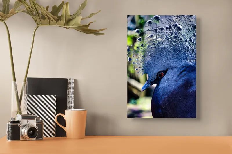 Tablou Canvas, "Misterul păsării cu creastă regală", Elegant, Regal, Impunător, Culori, Delicat, Păun, Privire, Albastru, Vibrant, Textură, 26 x 39 cm – poza 3