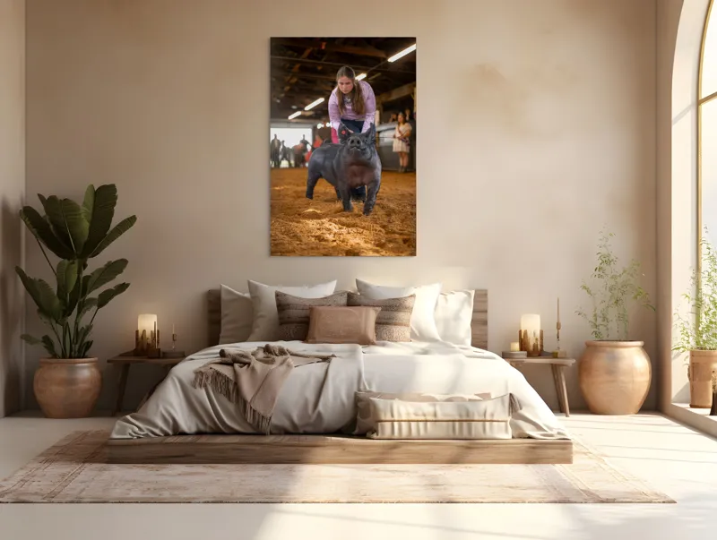 Tablou Canvas, "Tânără cu porc la expoziție agricolă", 100 x 150 cm – poza 3