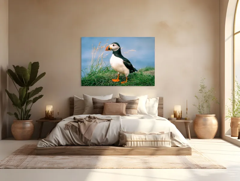 Tablou Canvas, "Puffin pe stâncile verzi ale mării", Puffin, Iarbă, Ocean, Cioc, Picioare, Cer Albastru, Natură, Penaj, 150 x 100 cm – poza 4