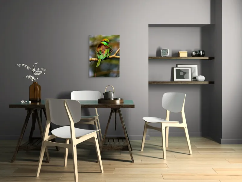 Tablou Canvas, "Splendoarea păsării în pădurea tropicală", Pasăre, Colorată, Vibrantă, Pene, Verde, Ramură, Natură, Elegantă, Exotică, Frumusețe, 50 x 70 cm – poza 5