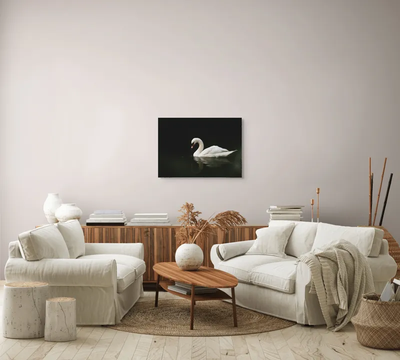 Tablou Canvas, "Lebăda solitară pe lac întunecat", Lebădă, Grație, Reflectare, Apă, Singurătate, Eleganță, Contrast, Liniște, 70 x 50 cm – poza 6