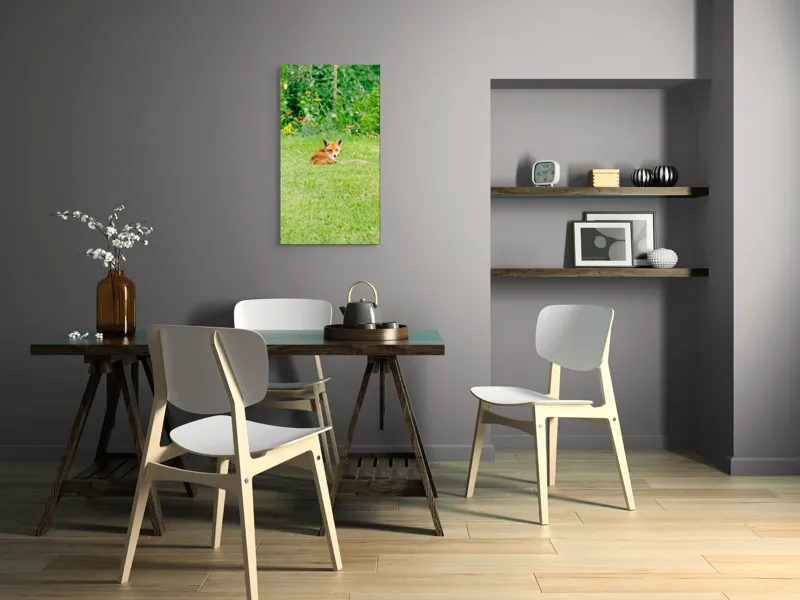 Tablou Canvas, "Vulpea odihnindu-se în grădină verde", Vulpe, Verdeață, Flori, Relaxare, Natură, Culoare, Curiozitate, Privire, Grădină, Peisaj, 50 x 90 cm – poza 4