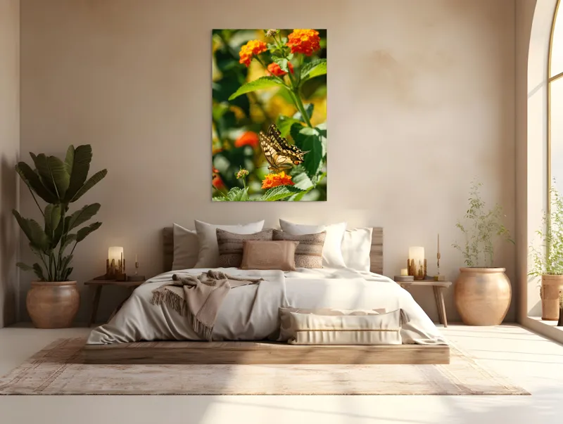Tablou Canvas, "Fluture grațios pe flori portocalii", Fluture, Aripi, Floare, Portocaliu, Verde, Vreme, Soare, Natura, Frumusete, Gratie, 100 x 150 cm – poza 3