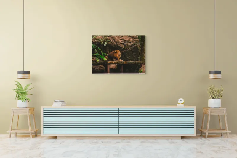 Tablou Canvas, "Regele leu în habitatul său natural", Majestic, Regal, Powerful, Serene, Observant, Natural, Kingly, Relaxed, 100 x 70 cm – poza 4