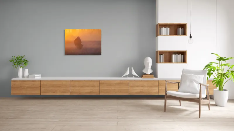 Tablou Canvas, "Bizon în lumina dimineții mistice", Bizon, Răsărit, Ceață, Pajiște, Serenitate, Siluetă, Lumină, Natură, Dimineață, Peisaj, 100 x 70 cm – poza 6