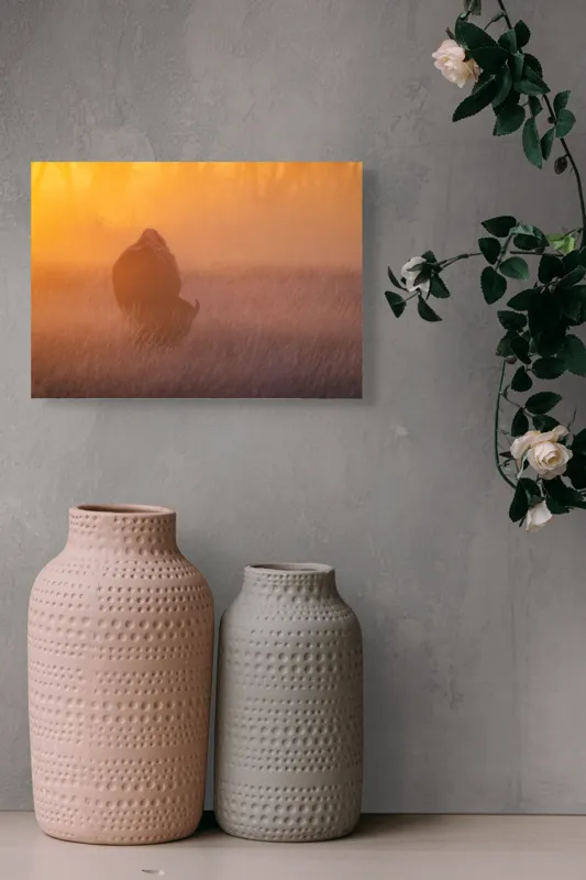 Tablou Canvas, "Bizon în lumina dimineții mistice", Bizon, Răsărit, Ceață, Pajiște, Serenitate, Siluetă, Lumină, Natură, Dimineață, Peisaj, 54 x 39 cm – poza 8