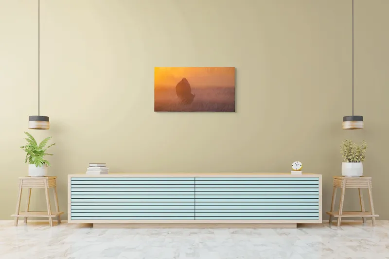 Tablou Canvas, "Bizon în lumina dimineții mistice", Bizon, Răsărit, Ceață, Pajiște, Serenitate, Siluetă, Lumină, Natură, Dimineață, Peisaj, 90 x 50 cm – poza 5