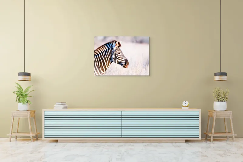 Tablou Canvas, "Zebră în lumina dimineții africane", Zebră, Dungată, Savana, Natură, Frumusețe, Contrast, Patrulape, Sălbatică, Unicitate, Serenitate, 100 x 70 cm – poza 4