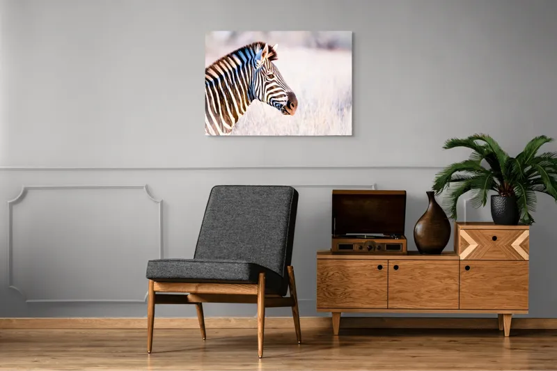 Tablou Canvas, "Zebră în lumina dimineții africane", Zebră, Dungată, Savana, Natură, Frumusețe, Contrast, Patrulape, Sălbatică, Unicitate, Serenitate, 100 x 70 cm – poza 8