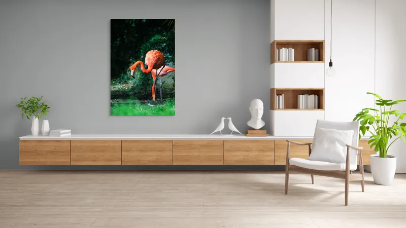 Tablou Canvas, "Flamingo în lumina dimineții răcoroase", Flamingo, Eleganță, Frumusețe, Natură, Roz, Verdeață, Grație, Reflecție, 100 x 150 cm – poza 8