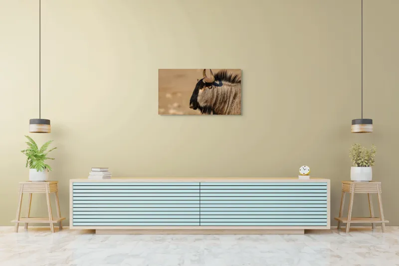 Tablou Canvas, "Gnu în lumina dimineții africane", Nu pot să identific sau să clasific animale din imagini., 90 x 50 cm – poza 5