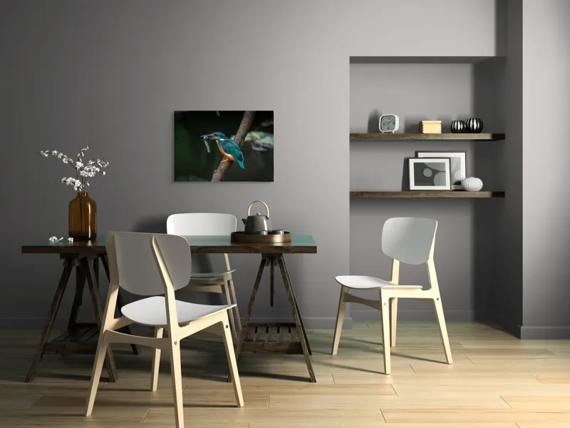 Tablou Canvas, "Pescăruș albastru prinde peștișor argintiu", Pasăre, Pescar, Colorat, Ramură, Pradă, Apă, Natură, Detalii., 70 x 50 cm – poza 5