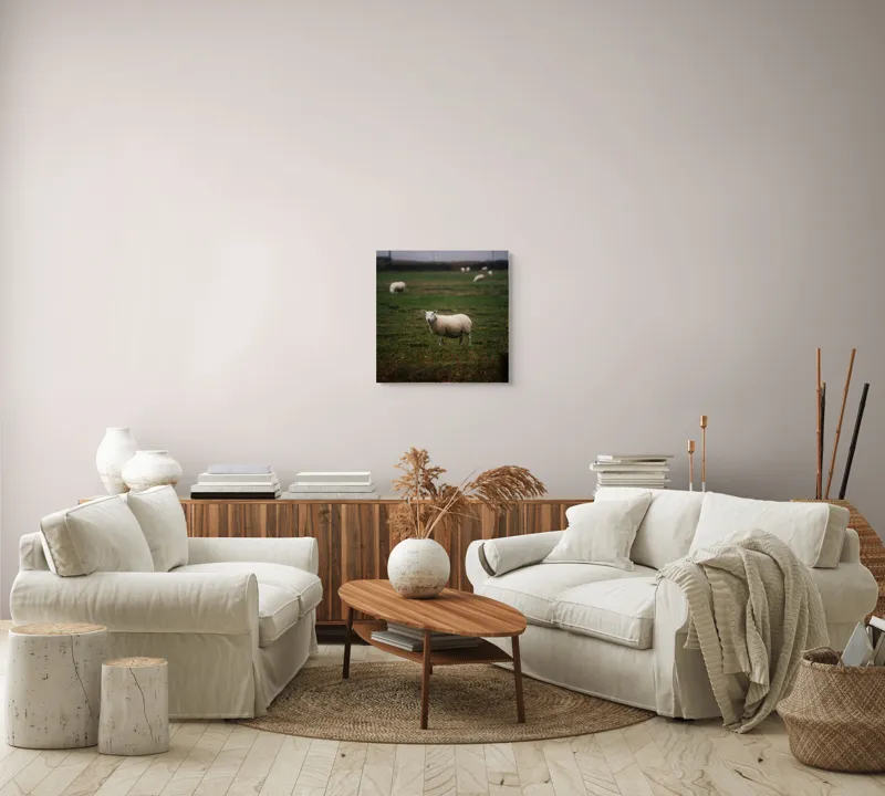 Tablou Canvas, "Oaia singuratică pe câmp verde", Oaie, Câmp, Verdeață, Nori, Ceramică, Toamnă, Liniște, Pășune, 50 x 50 cm – poza 7