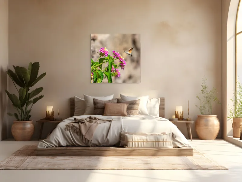 Tablou Canvas, "Colibri printre flori colorate de vară", Flori, Nectar, Fluture, Viu, Natură, Zbor, Fragil, Înflorire, 100 x 100 cm – poza 4