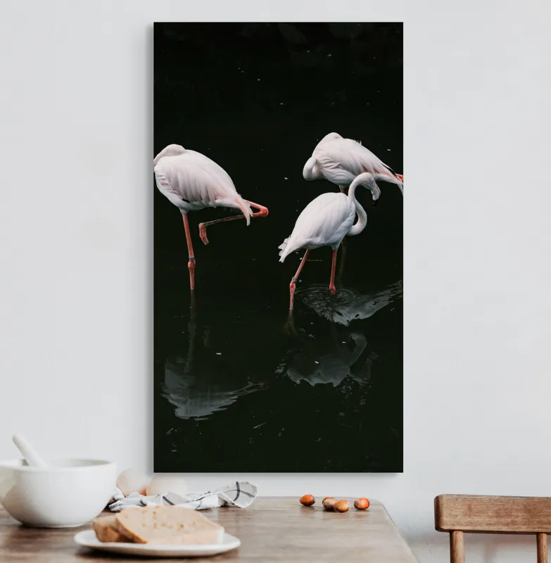 Tablou Canvas, "Flamingo grațioase în apă întunecată", Flamingo, Reflecții, Eleganță, Echilibru, Tranquilitate, Grație, 50 x 90 cm – poza 3