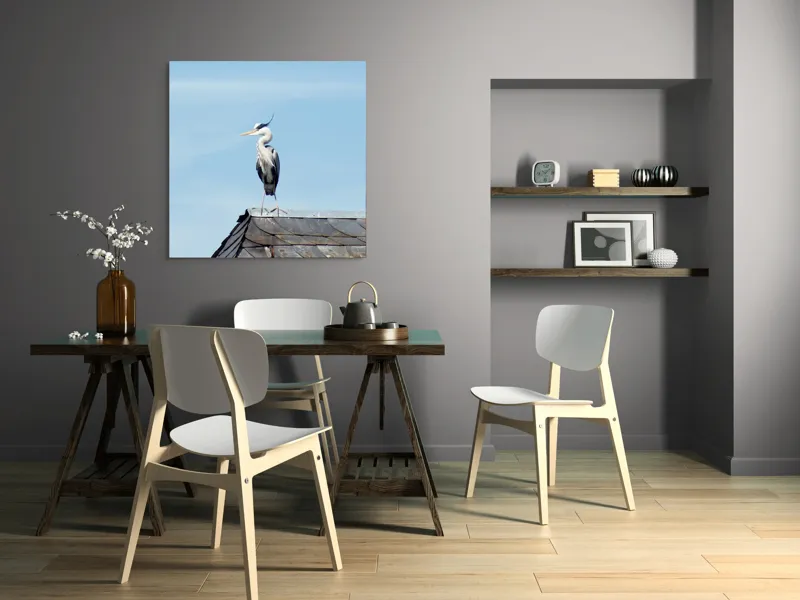 Tablou Canvas, "Egreta pe acoperiș sub cer senin", Pasăre, Acoperiș, Cer, Penaj, Cioc, Eleganță, Contemplare, Vedere, Natură, Libertate, 100 x 100 cm – poza 6