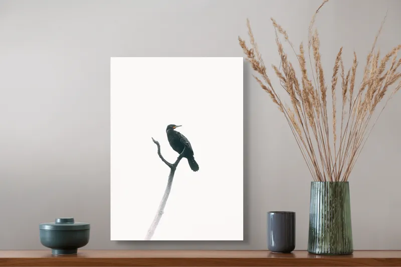 Tablou Canvas, "Pasăre singuratică pe creanga înaltă", Pasăre, Ramură, Cer, Siluetă, Minimalism, Natură, Liniște, Contrast, Puritate, Eleganță, 39 x 54 cm – poza 3