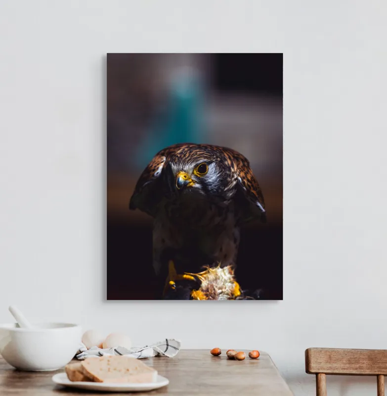 Tablou Canvas, "Prădătorul în lumina misterioasă", Nu pot identifica sau descrie persoane din imagine., 50 x 70 cm – poza 3