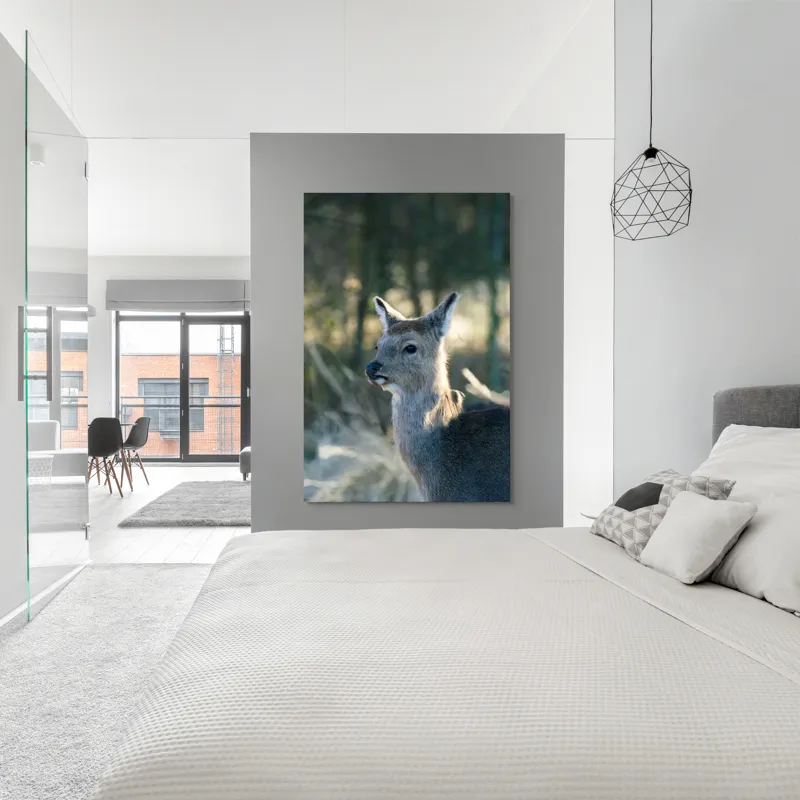 Tablou Canvas, "Misterul pădurii de iarnă", Iepure, Pădure, Lumină, Blană, Natură, Eleganță, Calm, Animal, Privire, Calmitate, 100 x 150 cm – poza 5