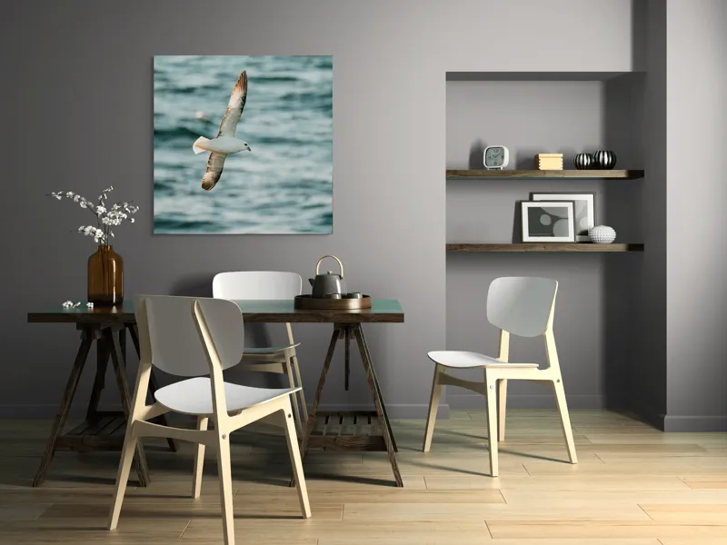 Tablou Canvas, "Zborul liniștit al pescărușului", Pasăre, Zbor, Ocean, Libertate, Aripi, Natură, Cer, Peisaj, Viață, Liniște, 100 x 100 cm – poza 6