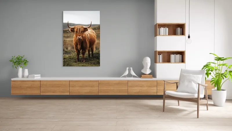 Tablou Canvas, "Boul în ceață pe coline verzi", Vaci, Dealuri, Blană, Coarne, Pășune, Natură, Cer, Animale, Peisaj, Rurale, 100 x 150 cm – poza 8