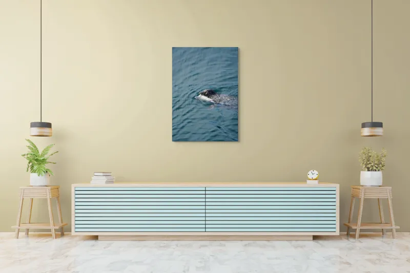 Tablou Canvas, "Foca fericită cu prada ei", Sigiliu, Apă, Peşte, Înot, Natură, Albastru, Adâncime, 70 x 100 cm – poza 5