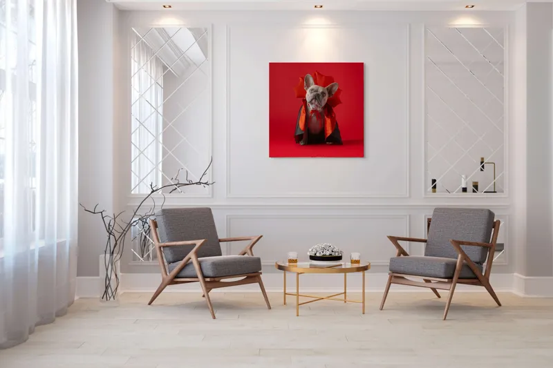 Tablou Canvas, "Bulldog gotic în mantie roșie", Scenă, Câine, Costum, Halloween, Fundal, Roșu, Pelerină, Aripi, Dracula, Drăgălaș., 100 x 100 cm – poza 7