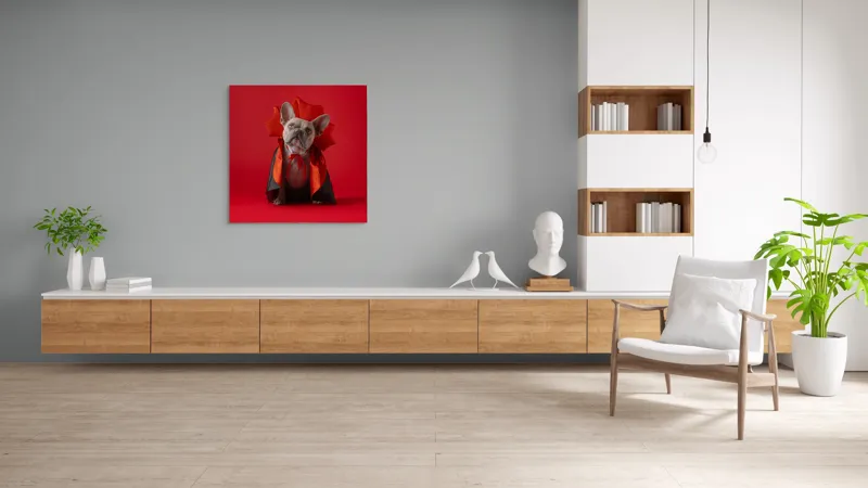 Tablou Canvas, "Bulldog gotic în mantie roșie", Scenă, Câine, Costum, Halloween, Fundal, Roșu, Pelerină, Aripi, Dracula, Drăgălaș., 100 x 100 cm – poza 8