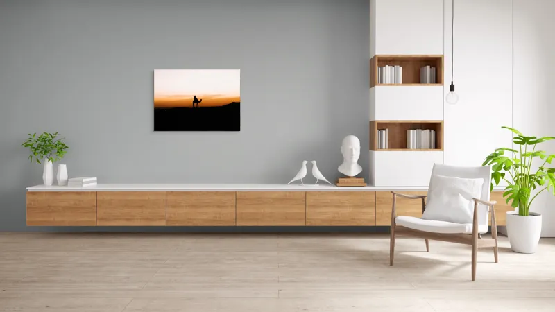 Tablou Canvas, "Călător în deșert la apus", Apus, Siluetă, Călător, Deșert, Cămilă, Orizont, Nisip, Cer, Umbre, Peisaj, 100 x 70 cm – poza 6