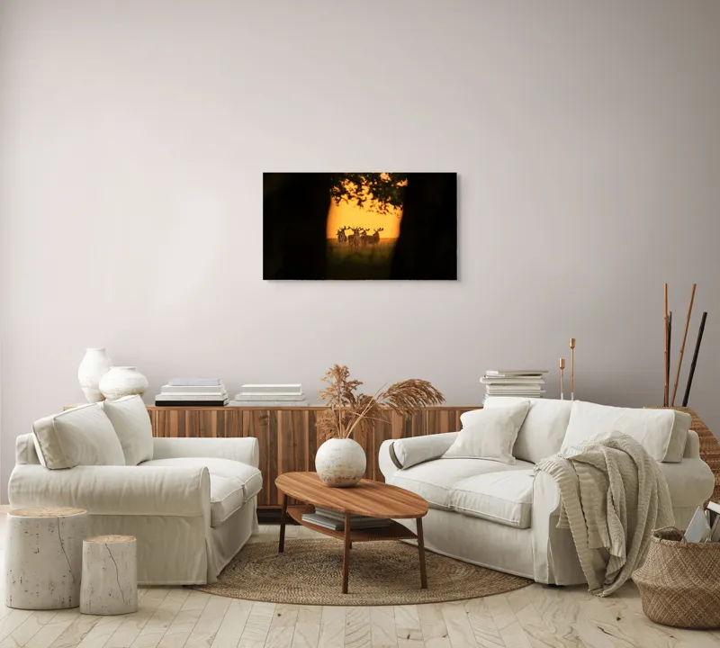 Tablou Canvas, "Cerbi în lumina apusului aurit", Cer, Cerbi, Apus, Siluetă, Natură, Lumină, Copaci, 90 x 50 cm – poza 4