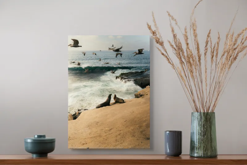 Tablou Canvas, "Leii de mare și zborul pescărușilor", Lei, Valuri, Păsări, Apus, Natură, Coastă, 39 x 54 cm – poza 3