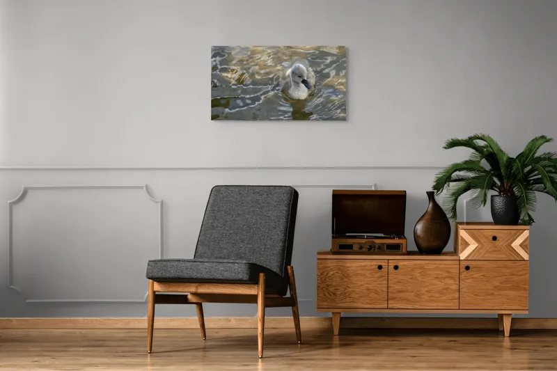 Tablou Canvas, "Pui de lebădă pe ape liniștite", Plutire, Răsfrângeri, Pufos, Boboc, Liniște, Apă, 90 x 50 cm – poza 6