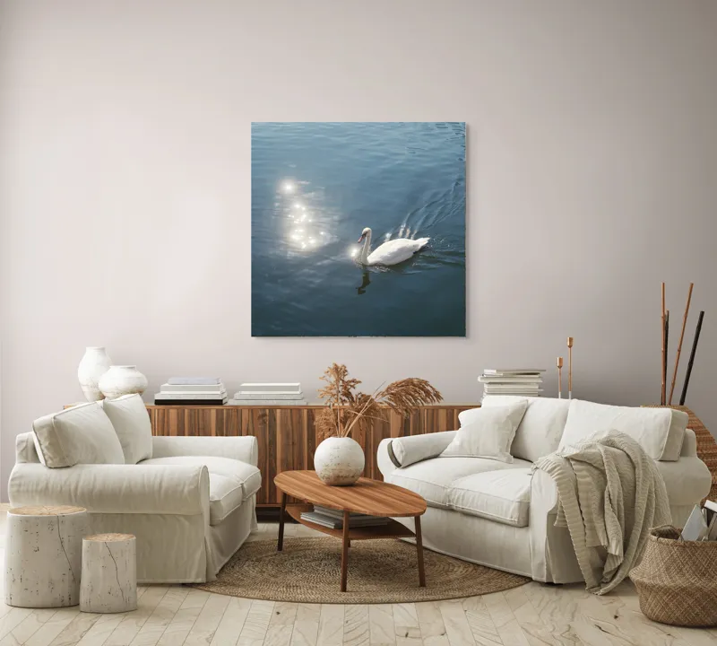 Tablou Canvas, "Lacul liniștit al lebedei strălucitoare", Lebădă, Apă, Reflexii, Serenitate, Lumină, Natură, Eleganță, Calm, 100 x 100 cm – poza 3