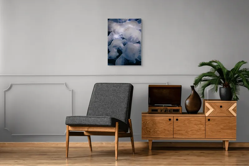 Tablou Canvas, "Dansul meduzelor sub clar de lună", Translucid, Eteric, Misterios, Marin, Grațios, 50 x 70 cm – poza 8