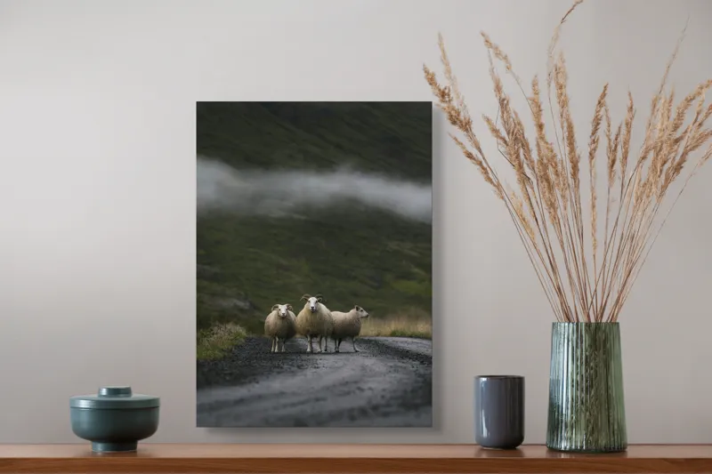 Tablou Canvas, "Oile rătăcite pe drumul întunecat", Oi, Drum, Nor, Verdeață, Natură, Coline, Trio, Peisaj., 39 x 54 cm – poza 3